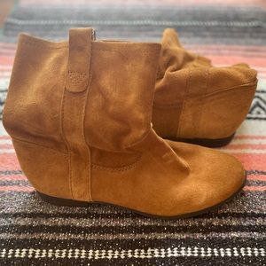 Vince Camuto Suede Booties
